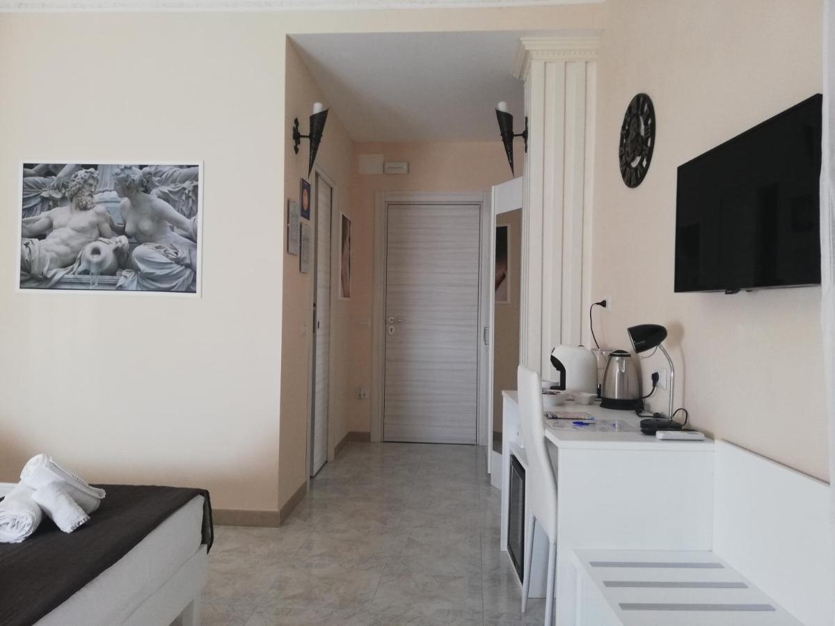 Olympus Room Tropea Εξωτερικό φωτογραφία