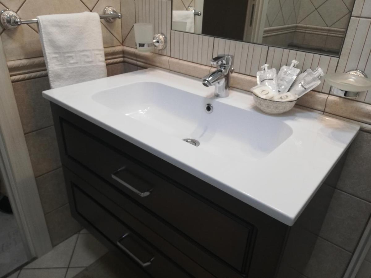 Olympus Room Tropea Εξωτερικό φωτογραφία