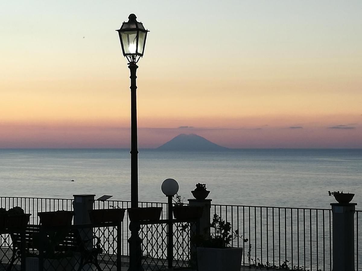 Olympus Room Tropea Εξωτερικό φωτογραφία